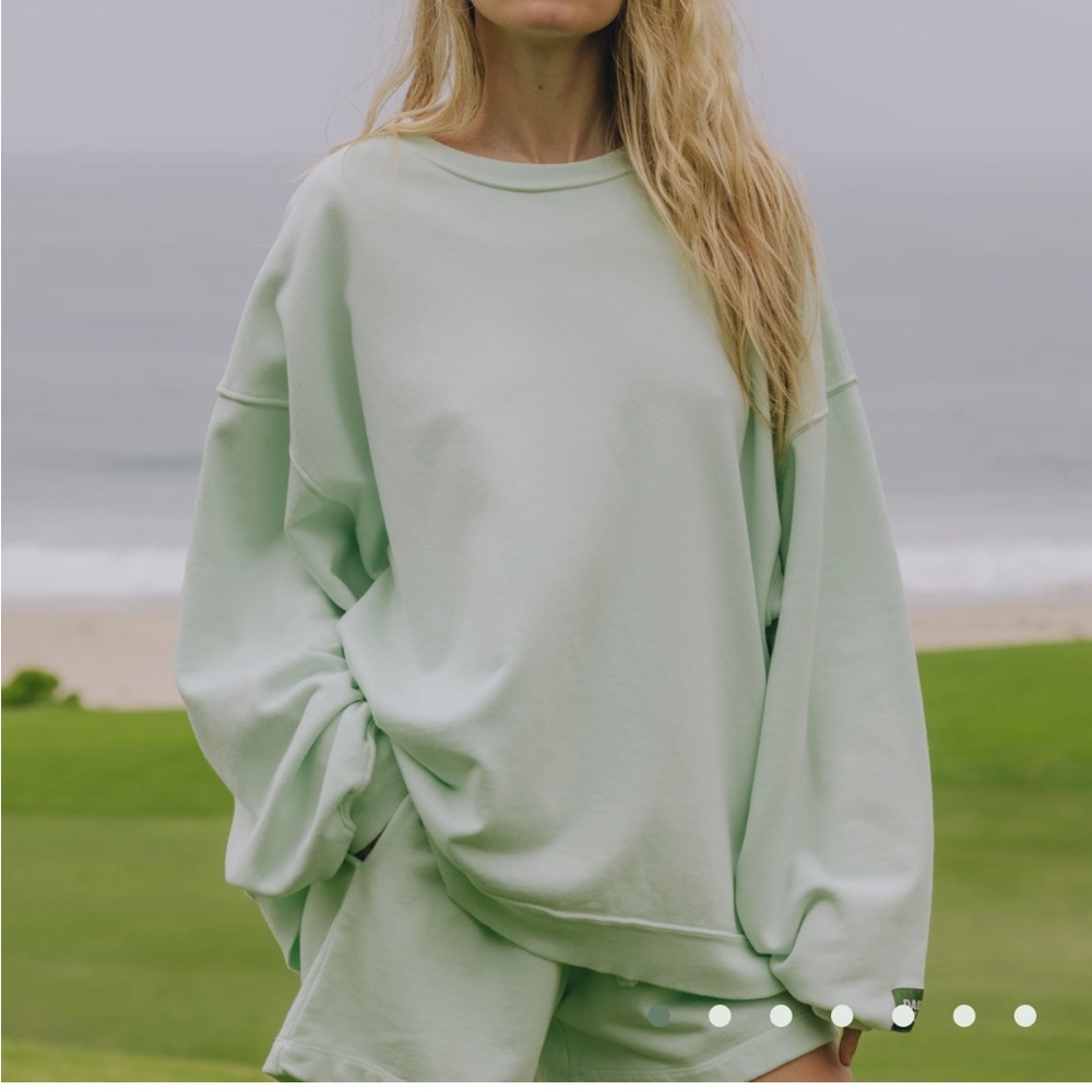 Daily Drills Unisex Oversized Crewneck size XS/S light blue/green color